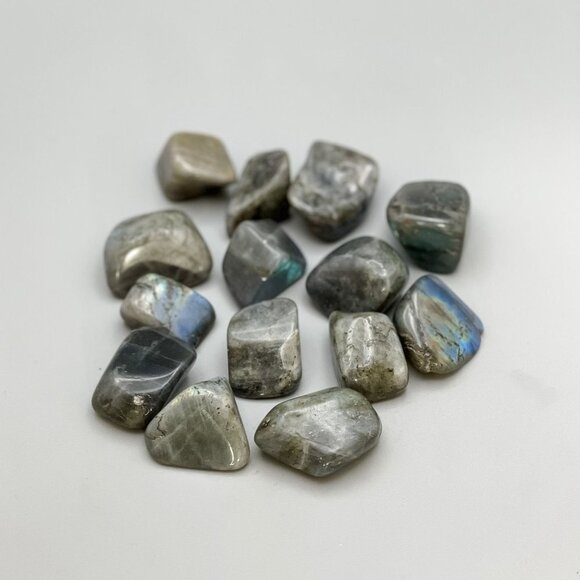 Labradorite Polished Stones or Tumbled Chips - Picture 4 of 8